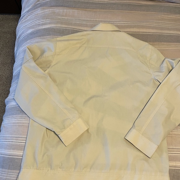 Volcom Khaki colored lightweight jacket - Picture 2 of 6